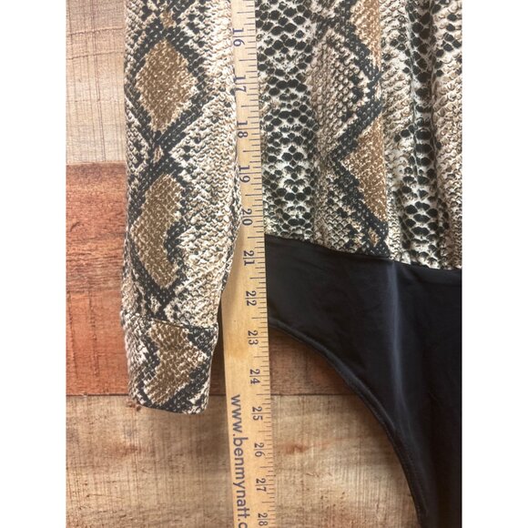 Oliveaceous Snake Print Long Sleeve Bodysuit Medium - Picture 3 of 10